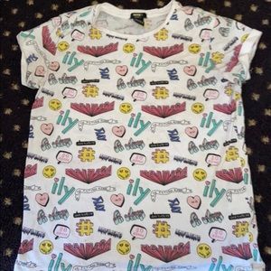 Forever 21 Girls “Iconic” Shirt